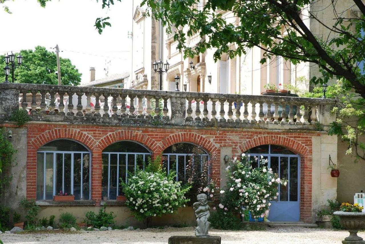 Le Mogador Chateau Du Martinet Violès Exterior foto